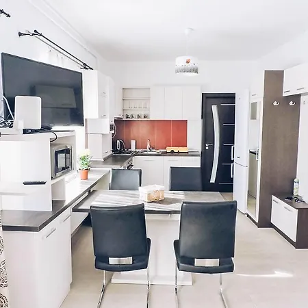 Apartment Sunrise Floor Cluj-Napoca